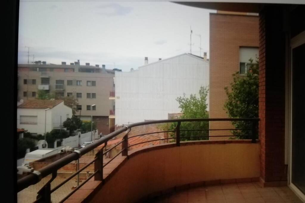 Apart Figueres Daire Figueres  Dış mekan fotoğraf